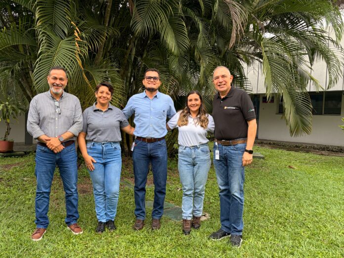 Julián Mateus, Magda Narváez, Julián Másmela, Juanita Sierra, Nicolás Gil, equipo Cenicaña